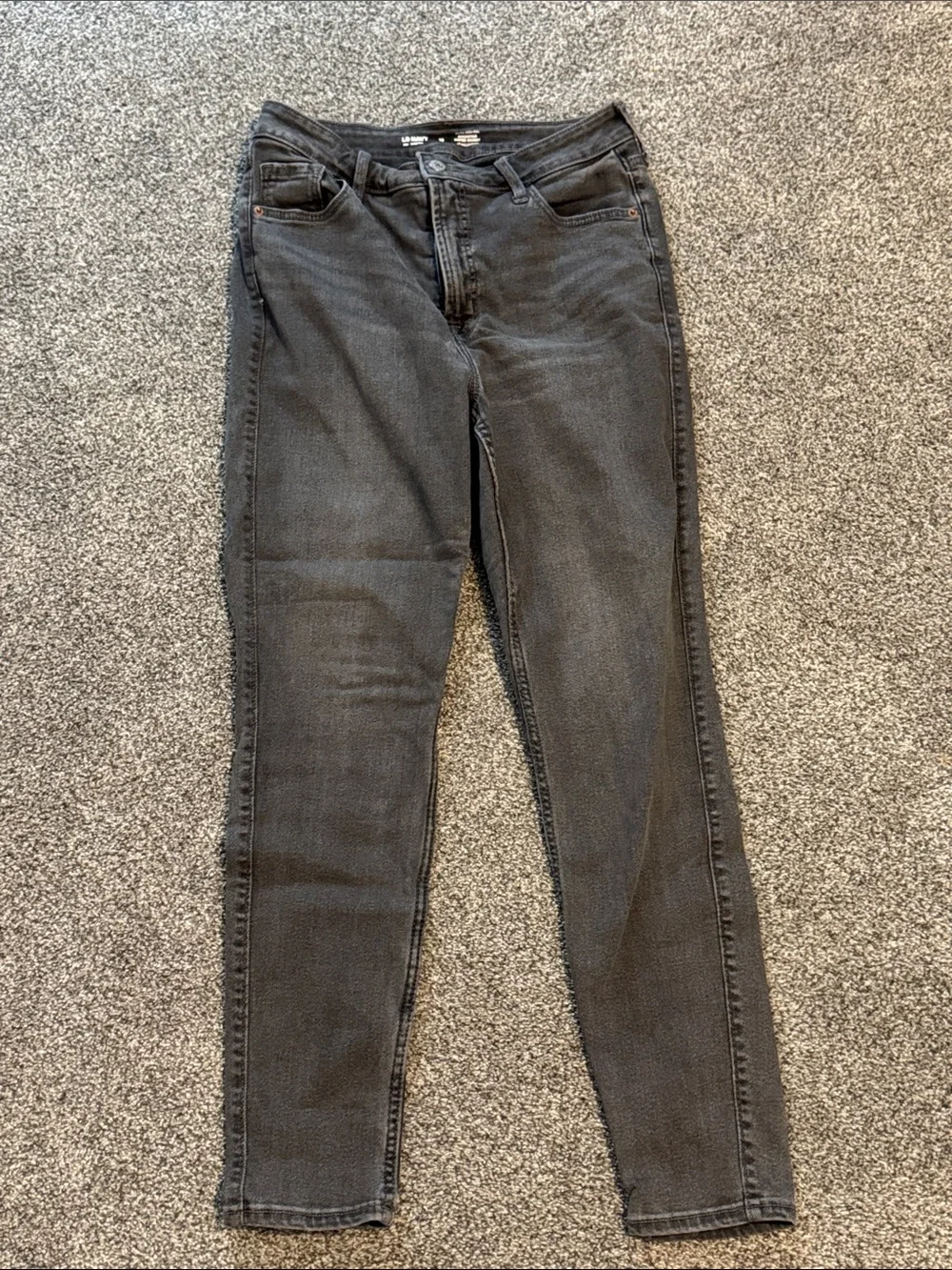 Old Navy 360 Stretch Extra High Rise Rockstar Super Skinny Jeans
